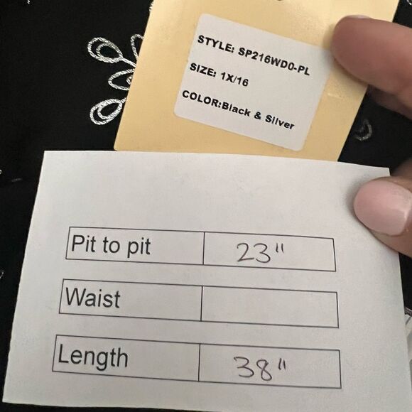 Smak Parlour Black Silver Snowflake Social Climber Caftan - Picture 12 of 12